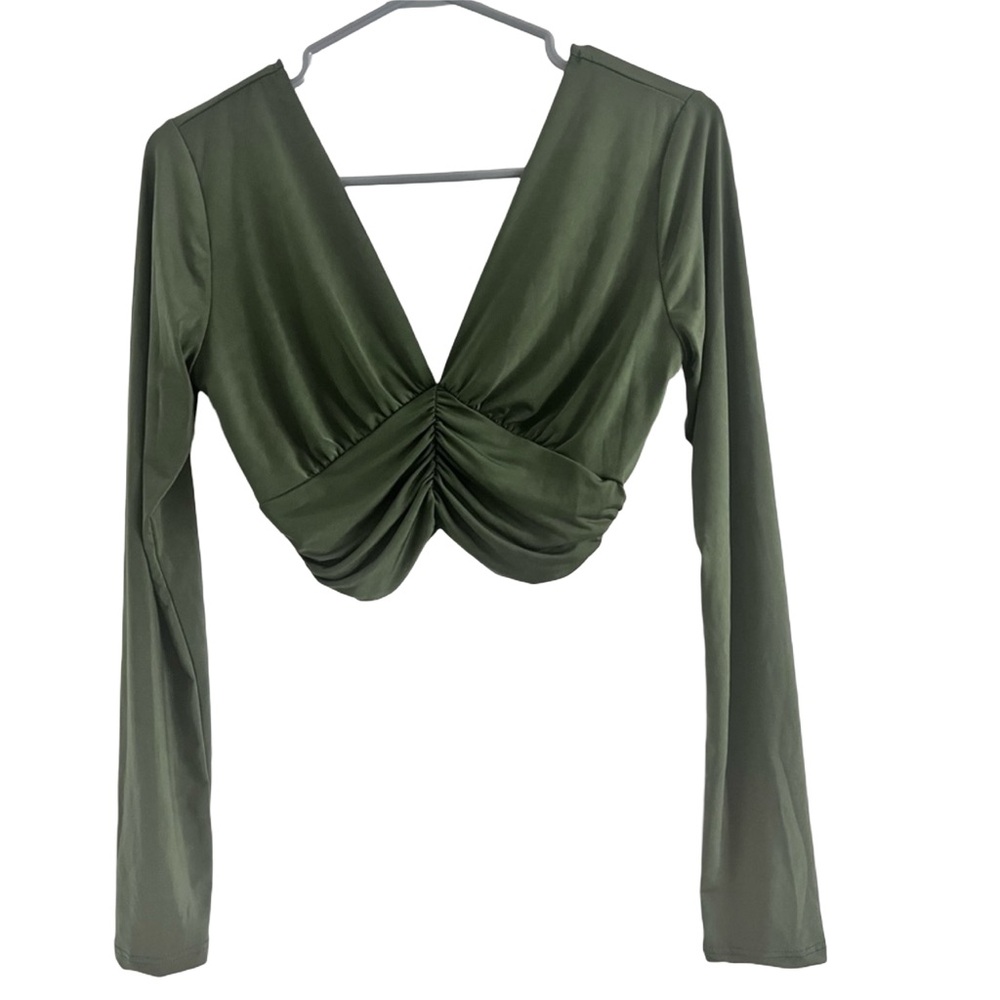 Green Long Sleeve Crop Top
